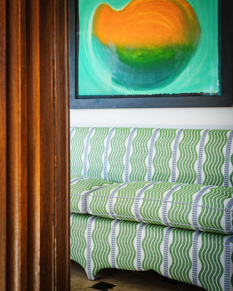 Claudia curved footer banquette