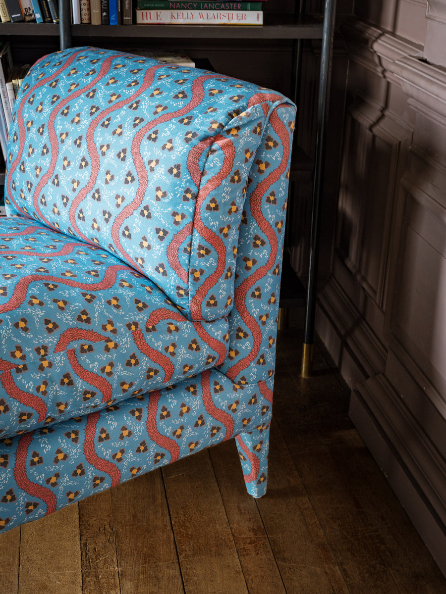 Nikki Slipper chair in Studio Hollond Deep Sea Blue Swirl