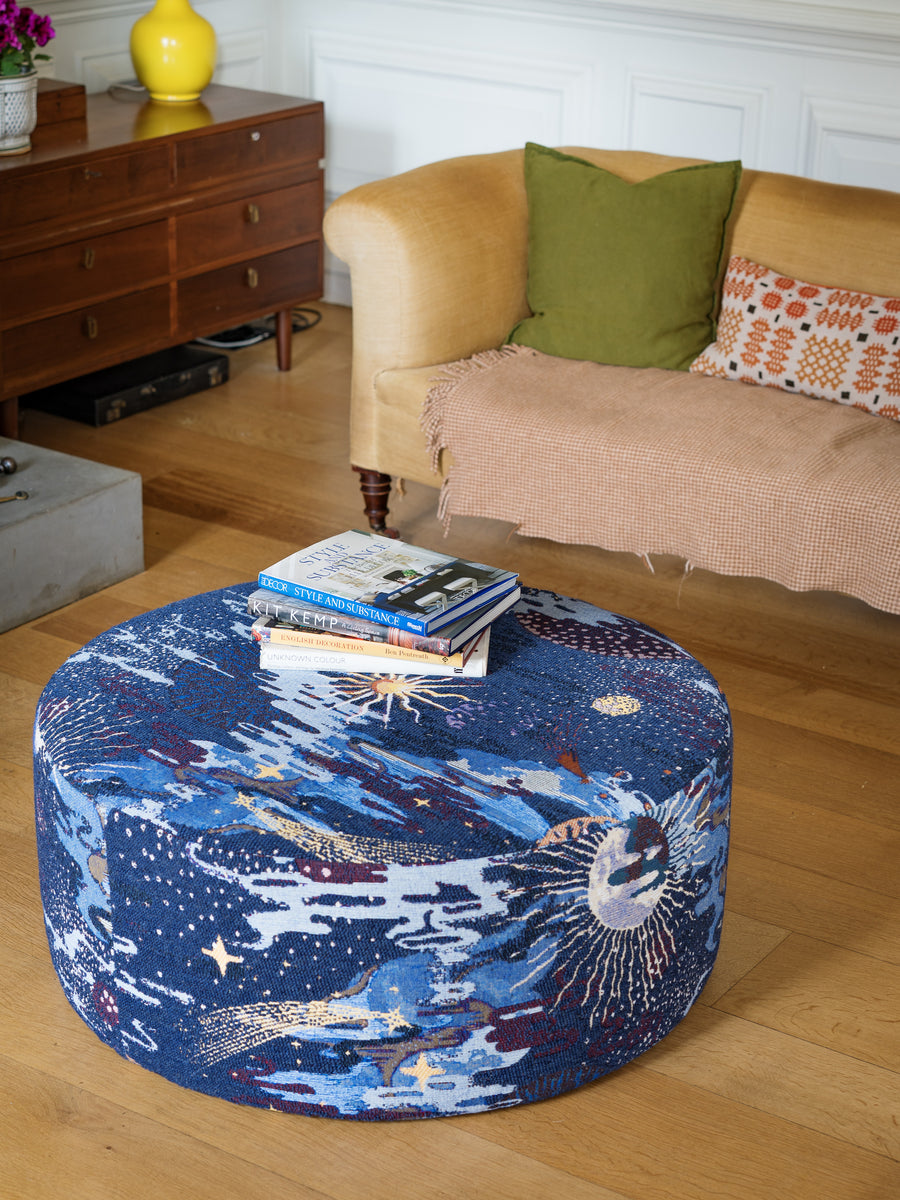 Ottoman Emelia sur mesure dans n'importe quel tissu
