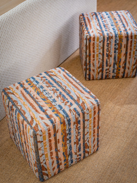 Titley &amp; Marr Coussin carré à rayures iKat