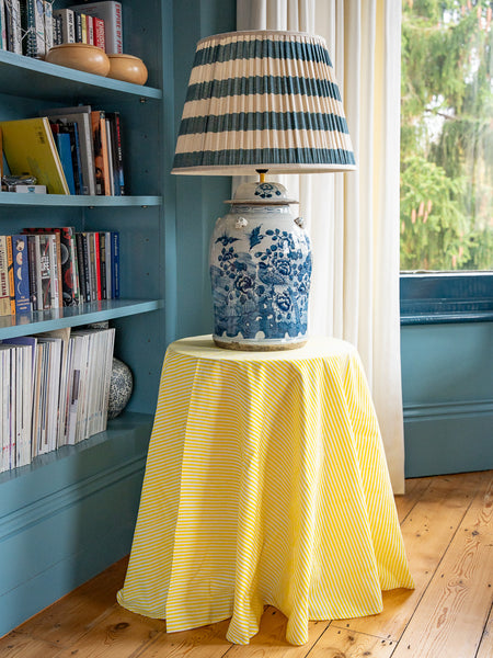 Table & Tablecloth Combo | Yellow