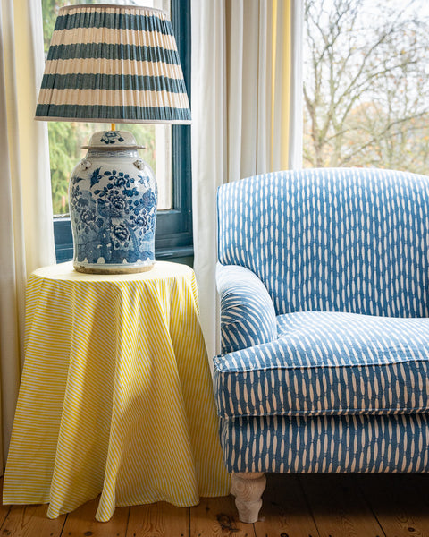 Table & Tablecloth Combo | Yellow