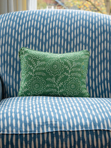 Titley &amp; Marr Coussin carré à rayures iKat