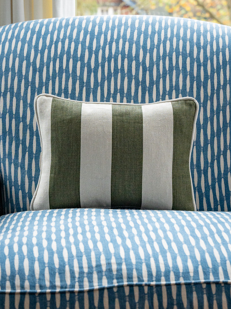 Titley &amp; Marr Coussin carré à rayures iKat