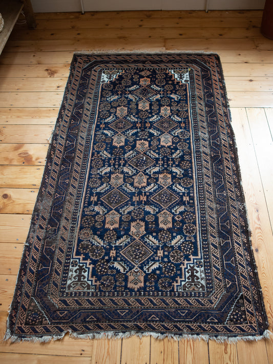 Beautiful Vintage Persian Rug | Wonderful Patina & Colours | 200 x 110cm (#5)