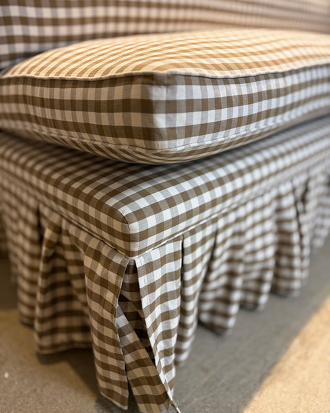 Katherine Slipper Back Skirted Banquette