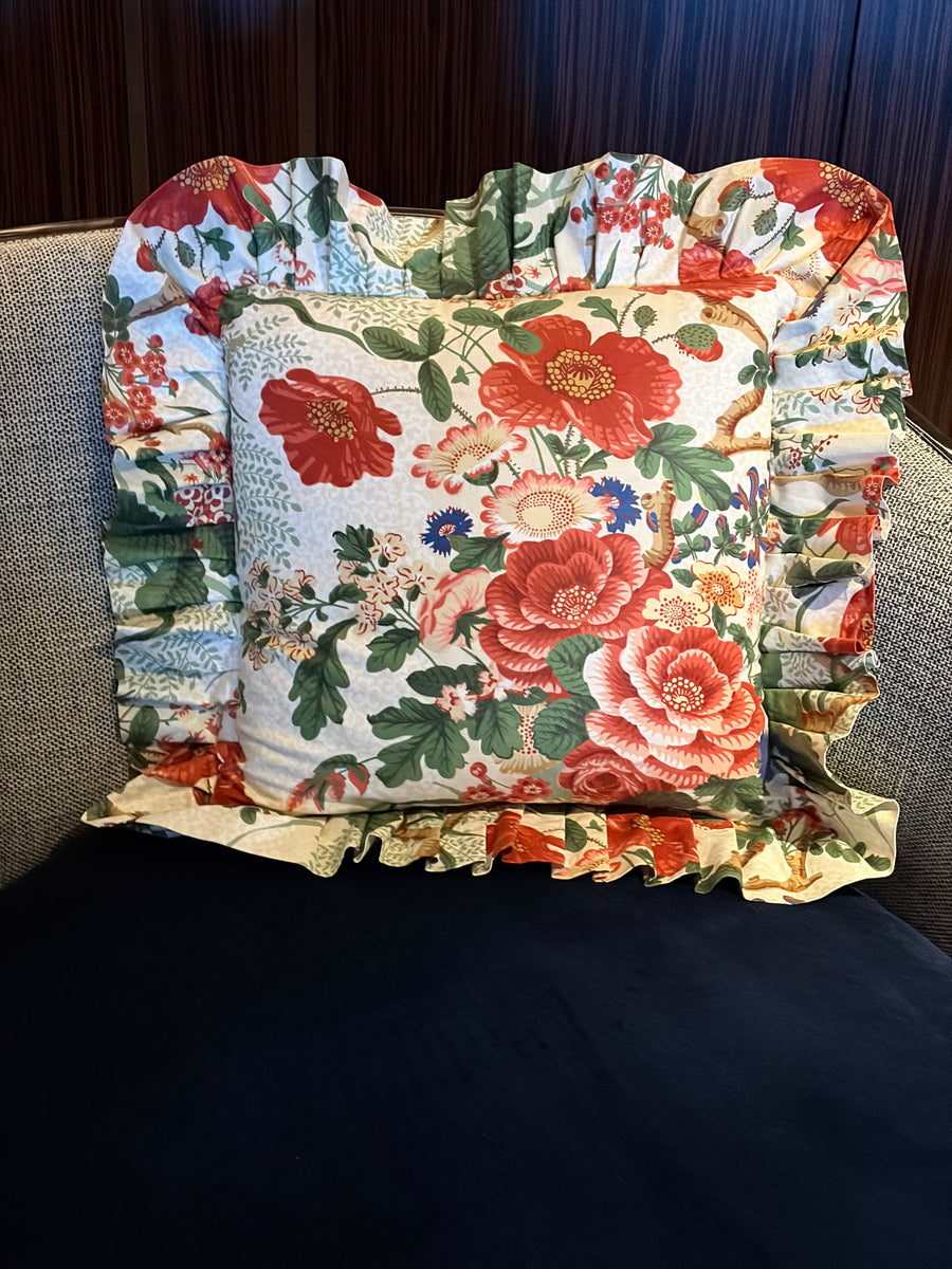Max Hurd's the “Look No Further" Armchair