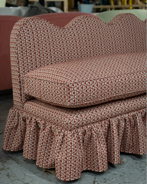 Lila Wavy Back Banquette