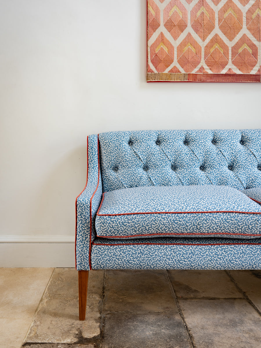 Thea button backrest banquette
