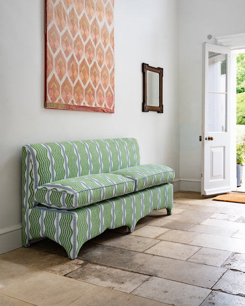 Claudia curved footer banquette