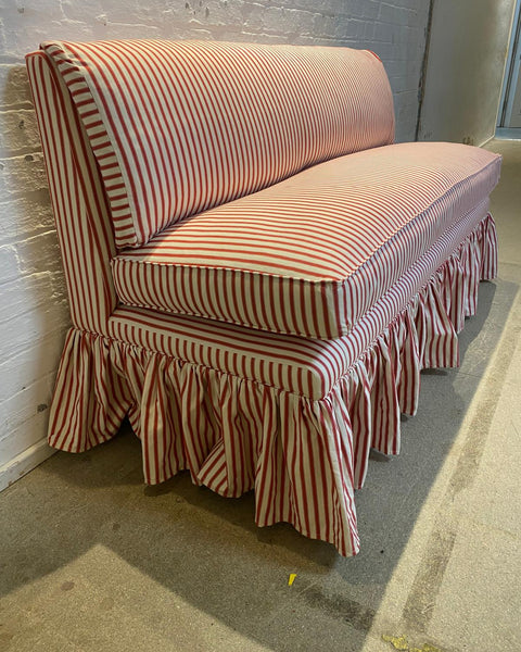 Katherine Slipper Back Skirted Banquette